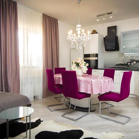 Villa J&J Apartments Residence With Swimming Pool 珀德垂那 外观 照片